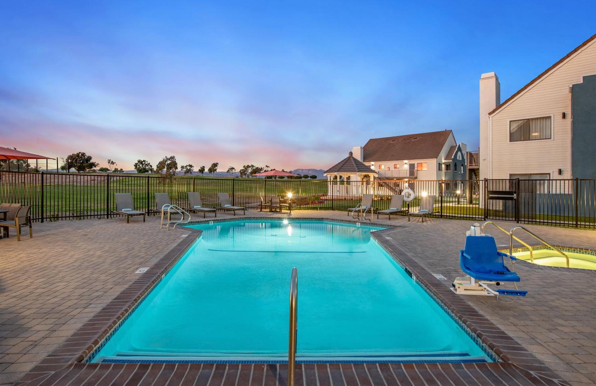 Hotel Staybridge - River Ridge By Ihg 3*