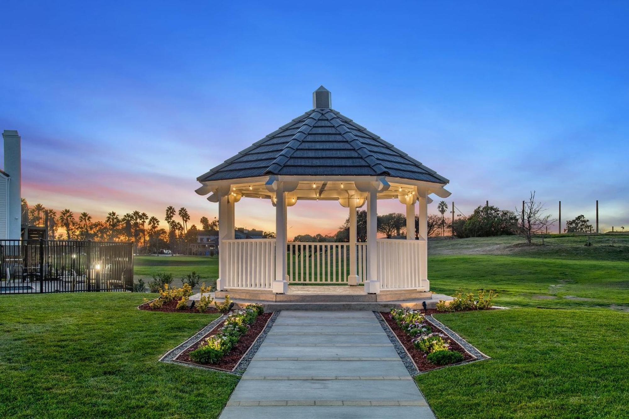 Staybridge - River Ridge By Ihg
